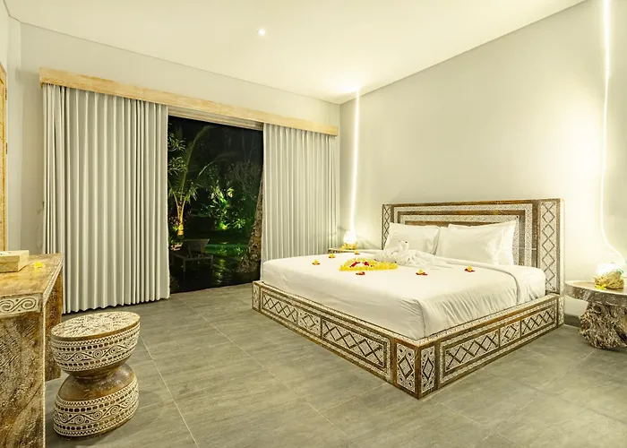 Brand New Luxury 3br Ethnic Ubud # 1 Villa