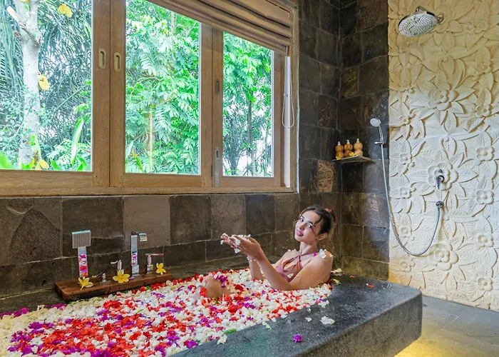 Brand New Luxury 3br Ethnic Ubud # 1 *