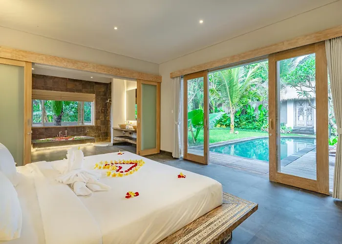 Brand New Luxury 3br Ethnic Ubud # 1 *